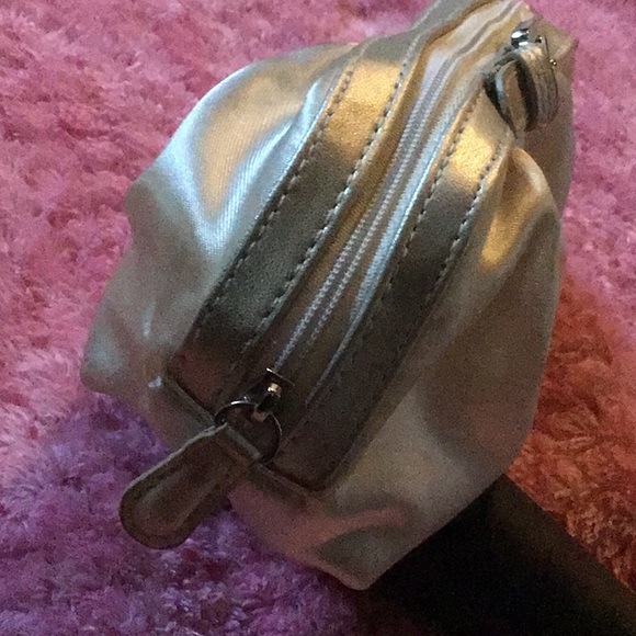 NEW DRESSY SATIN DIOR CLUTCH/COSMETIC CASE - Picture 7 of 8